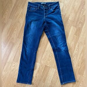 L.L.Bean Signature Dark Wash Straight Leg Jeans